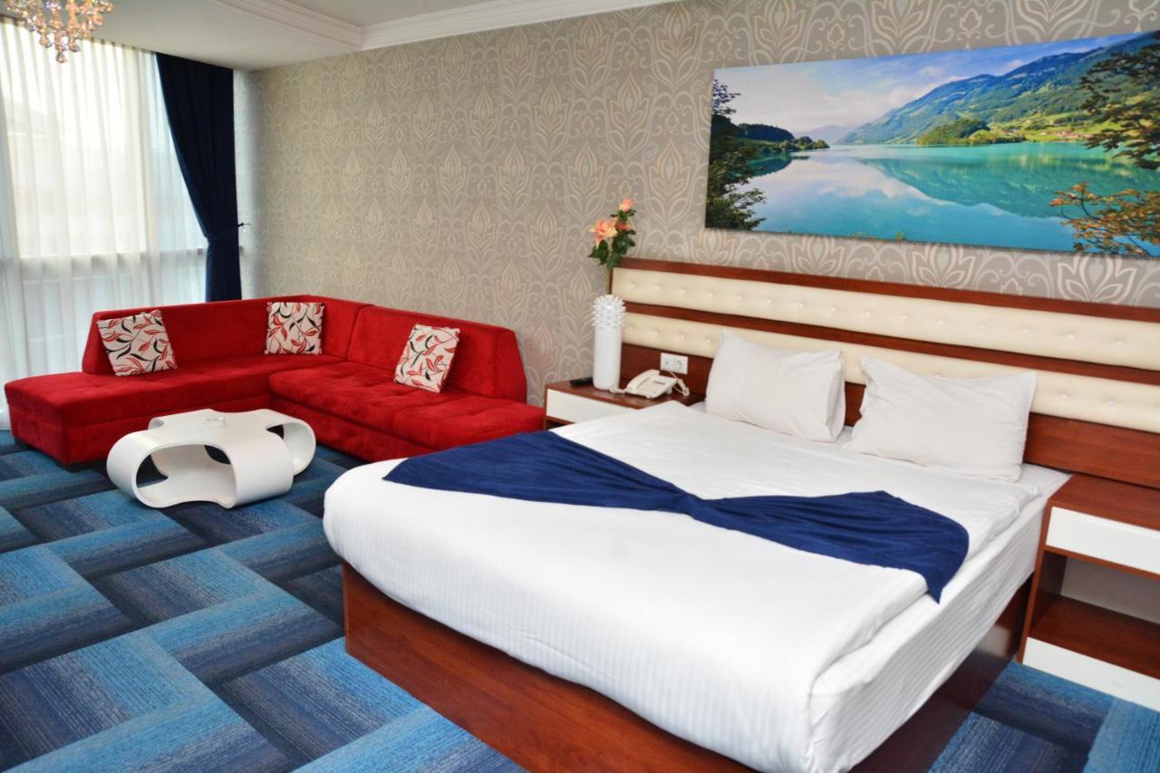 Business Grand Hotel Ankara Eksteriør billede