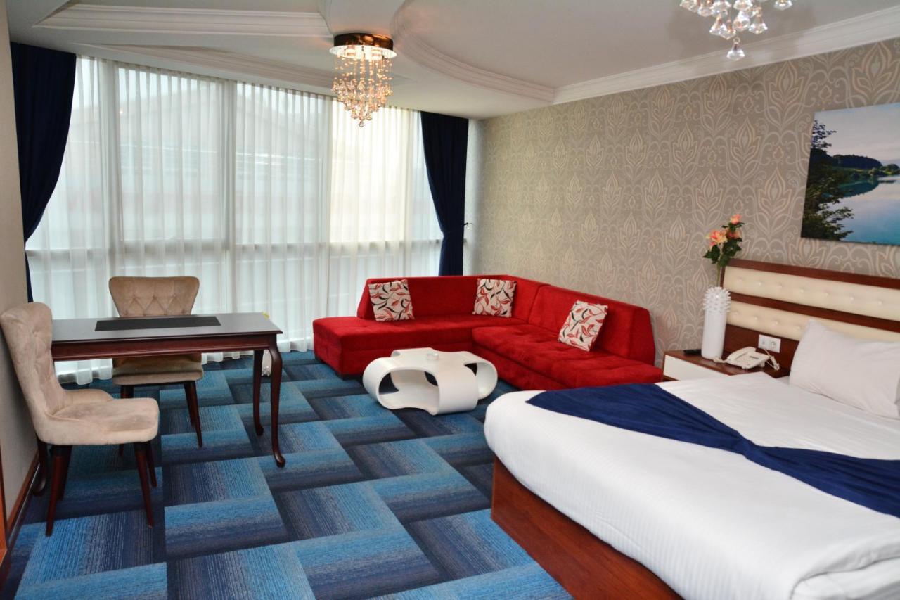 Business Grand Hotel Ankara Eksteriør billede