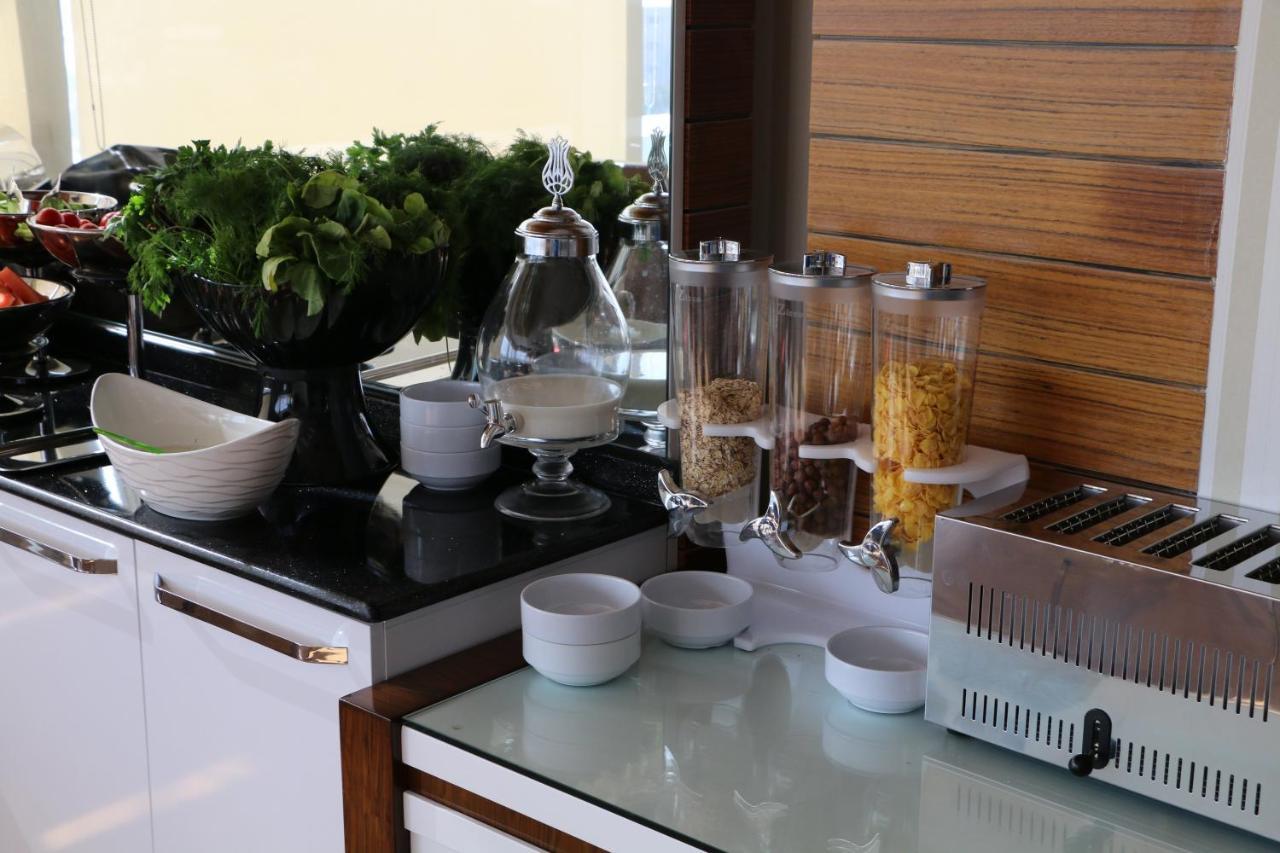 Business Grand Hotel Ankara Eksteriør billede